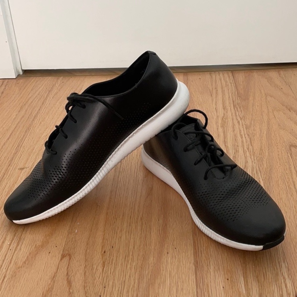 Cole haan zero grand black leather shoes size 10B